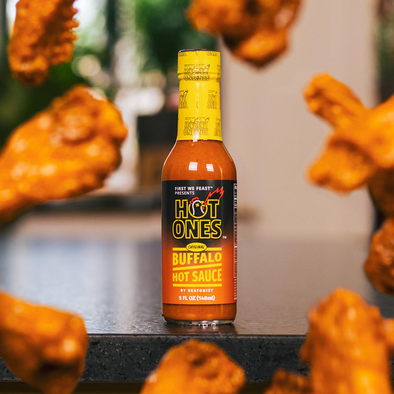 Hot Ones Paquete variado de temporada 22, salsas picantes suaves a ardientes en botellas de 5 onzas (paquete de 3)