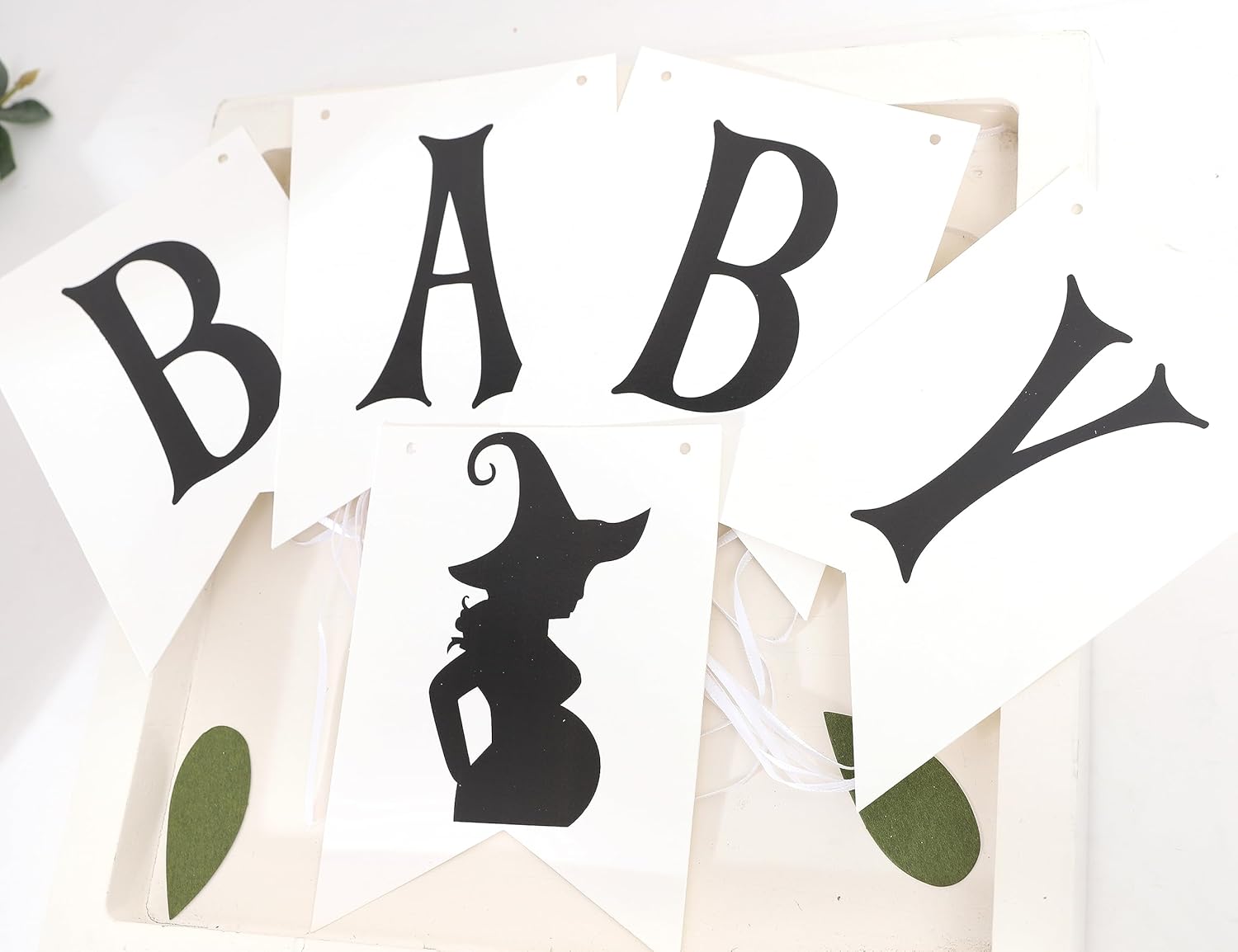 Pancarta sorpresa de fiesta con texto en inglés “A Baby is Brewing”, revelación de género para decoración de Halloween, baby shower, revelación de