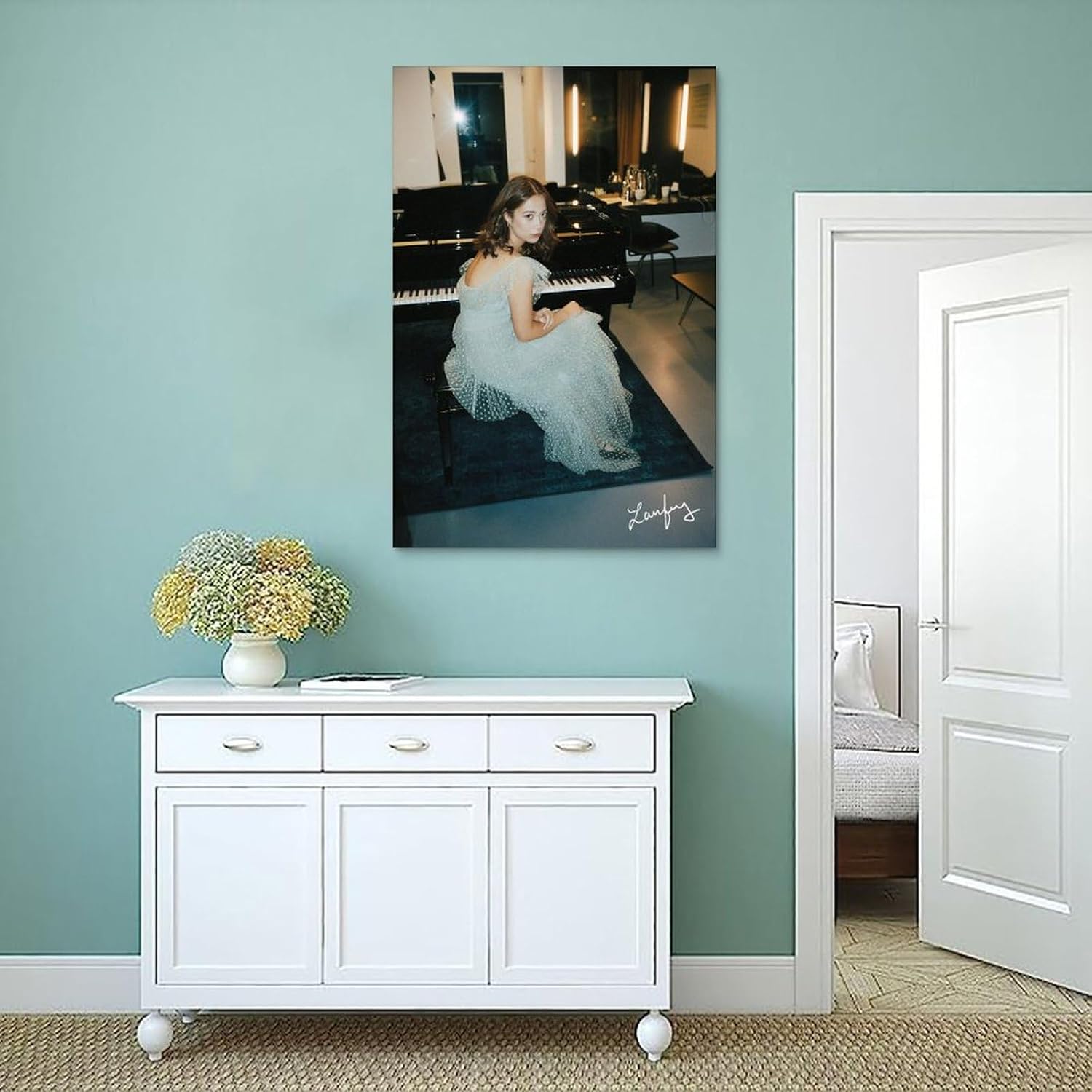 Póster de la firma del cantante Laufey, lienzo artístico, decoración de pared, póster para dormitorio, gimnasio, regalo decorativo, 12 x 18 pulgadas