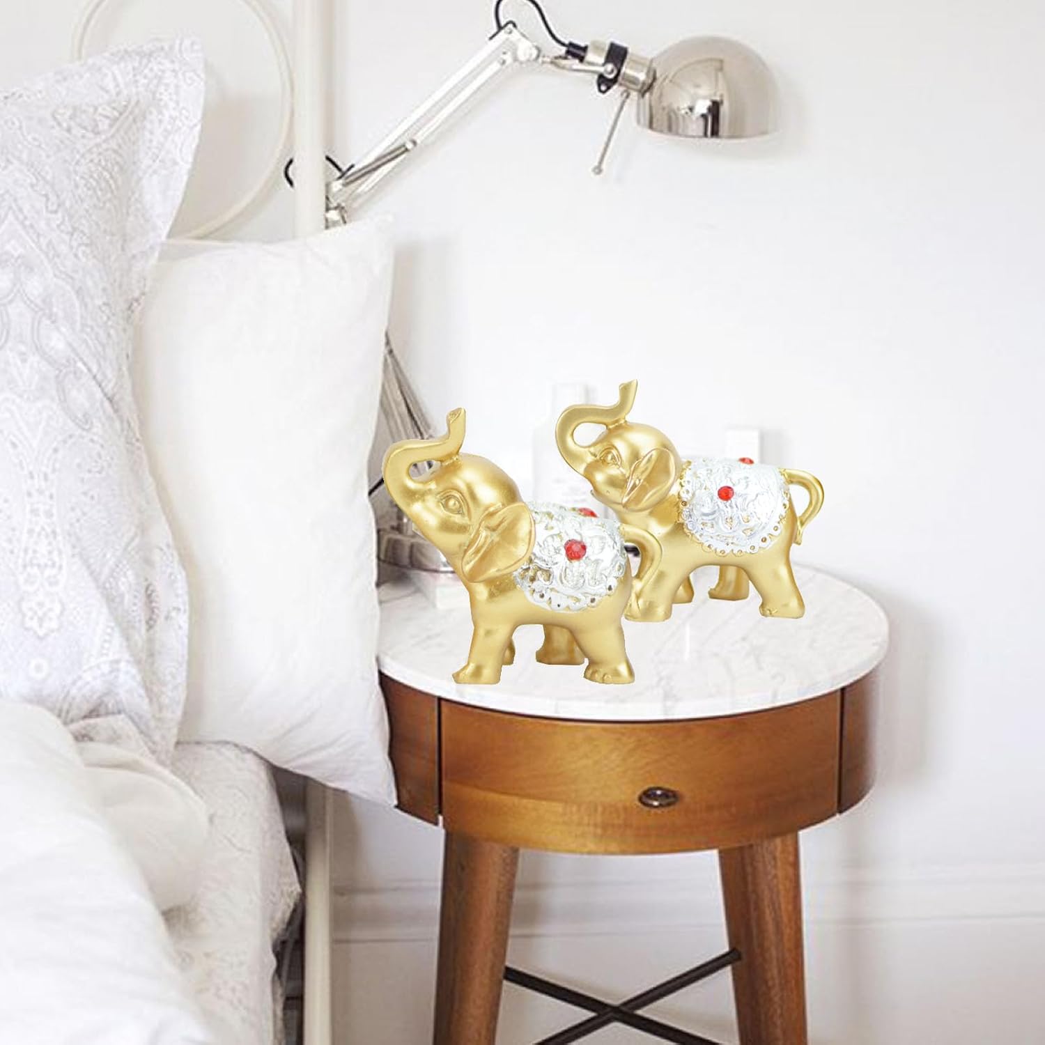 Silverback – Juego de 3 piezas de elefante dorado que trae buena suerte y salud, figuras de elefante Feng Shui para sala de estar, gabinete de vino,