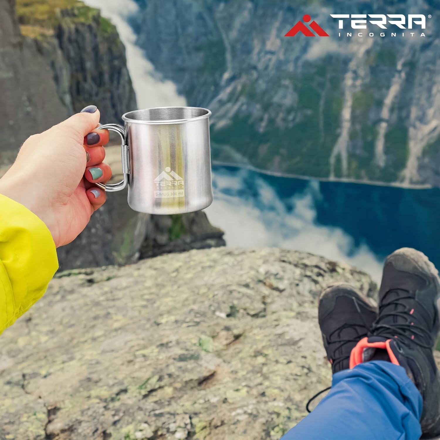 Taza de camping de acero inoxidable, ligera y duradera, sin BPA, tazas de metal para aventuras al aire libre (17 onzas)