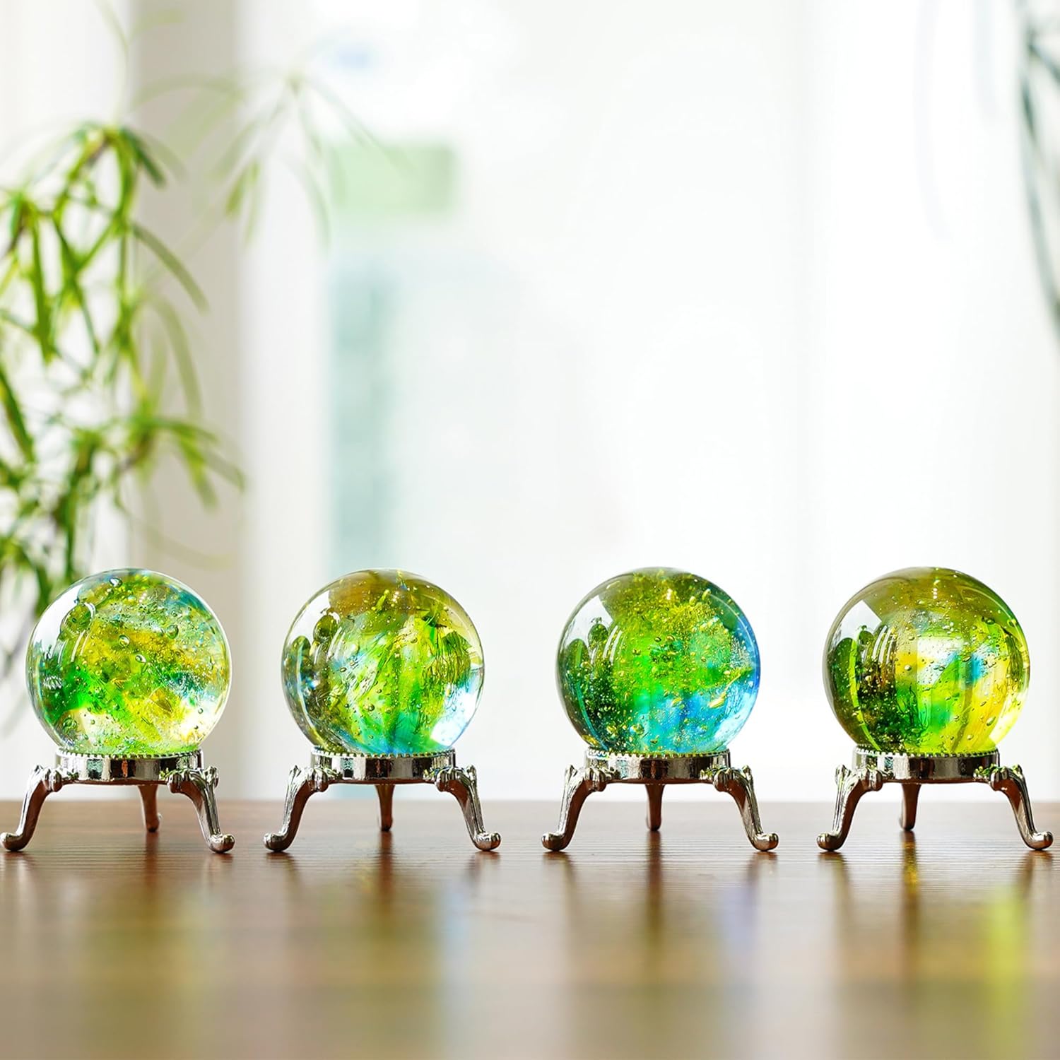 Bola de cristal verde de 1.575 pulgadas con soporte de cristal curativo para decoración del día de San Valentín