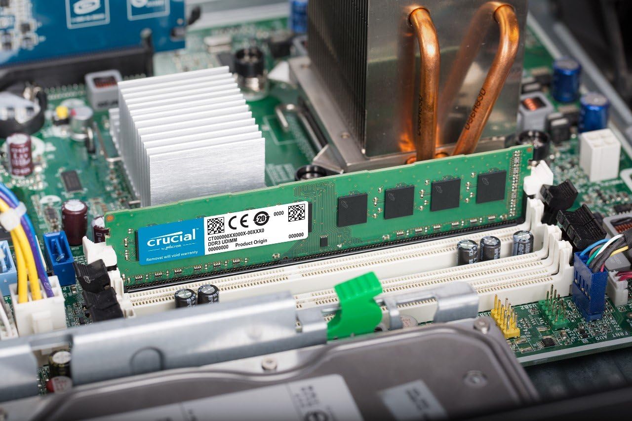 Crucial 16 GB DDR3L1600MTS(PC3L-12800)