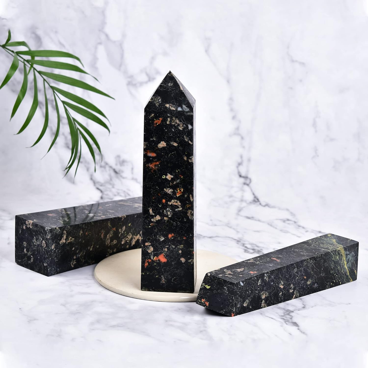 JIC Gem Varitas grandes de cristal de flor de ciruelo de jade para obelisco de cristal curativo, torre de cristal, varita de punto de cuarzo negro,