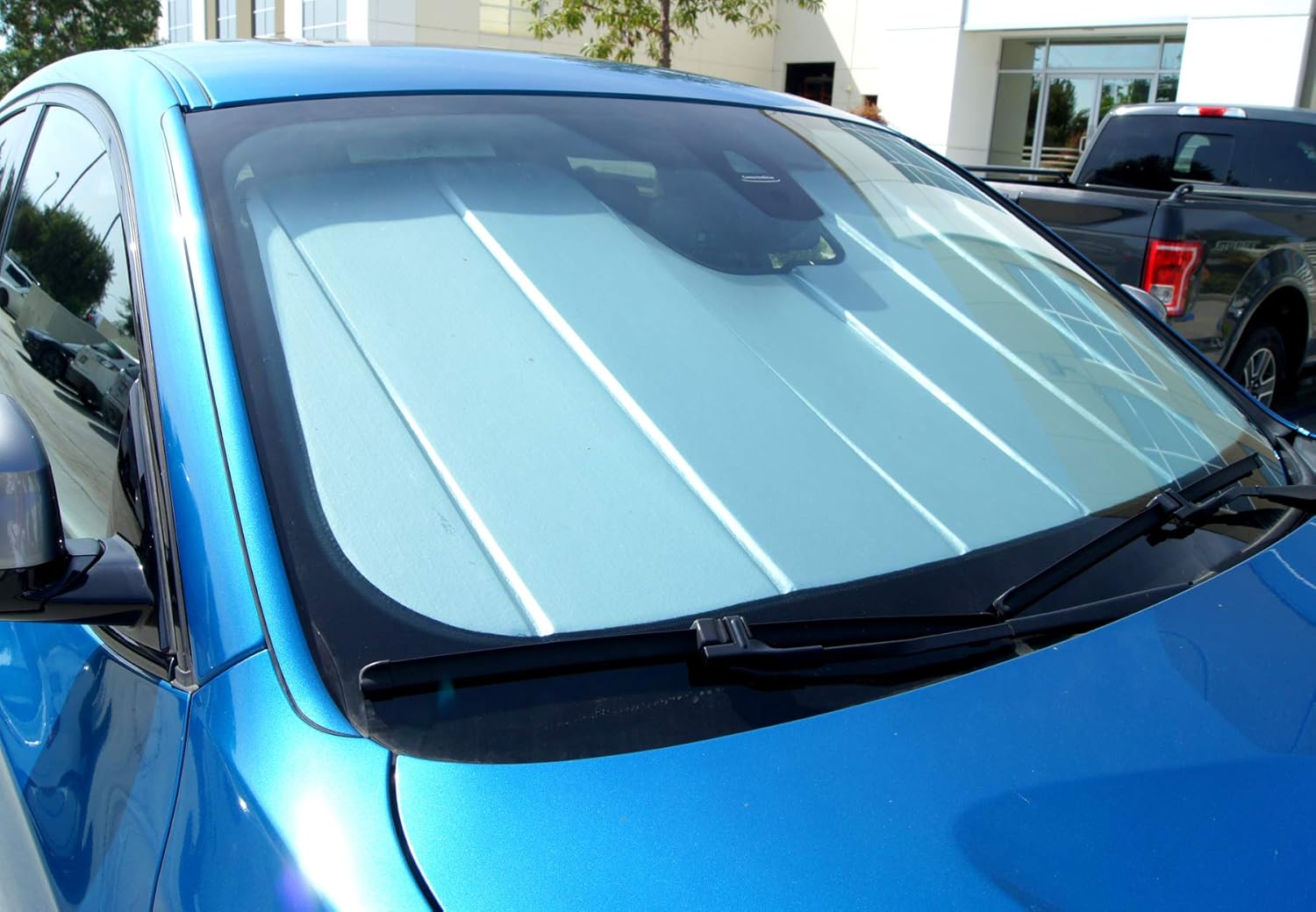 TuningPros SS-220-L – Protector de parasol para parabrisas de automóvil, ajuste personalizado, aspecto cuero sintético y acabado de fieltro gris,