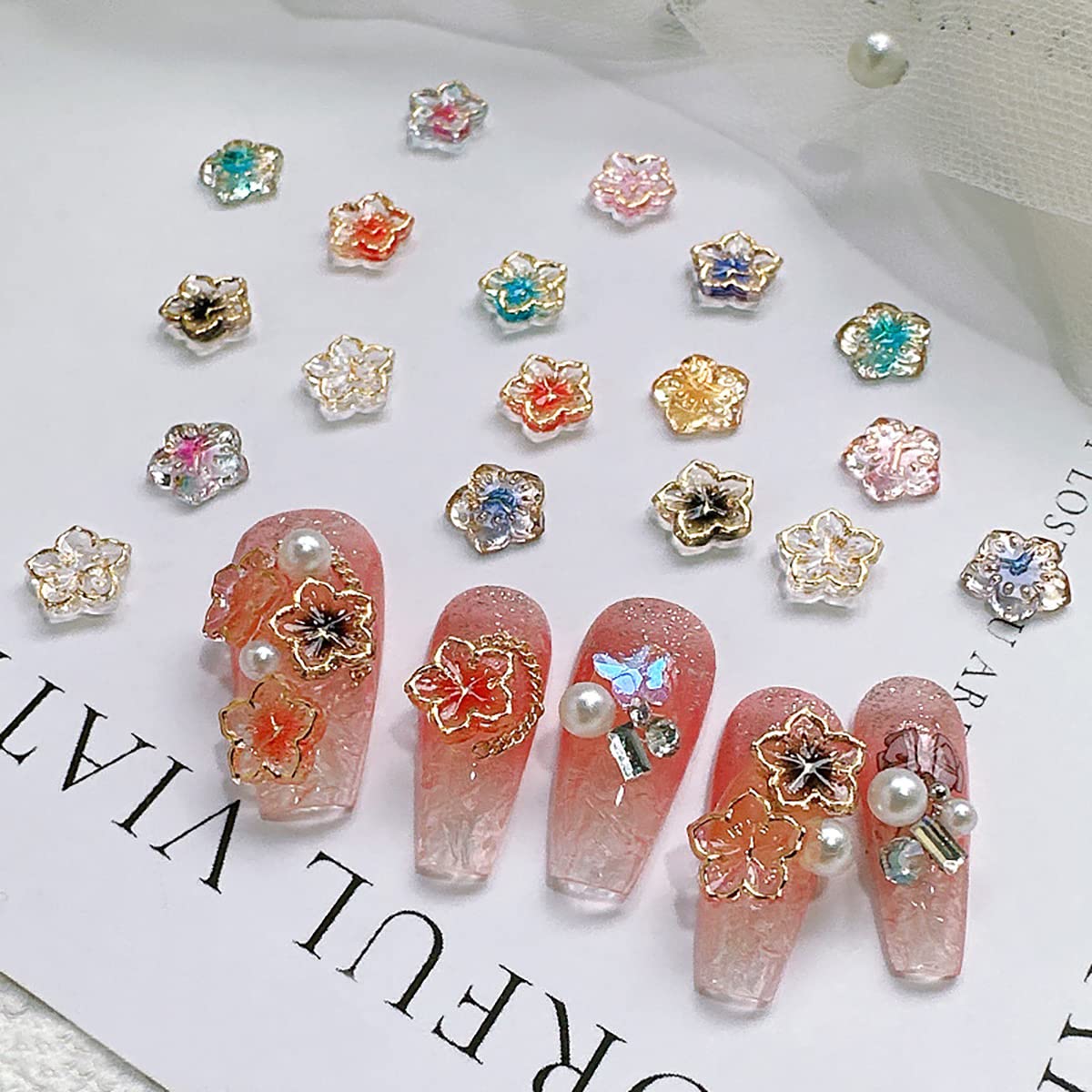 40 dijes de flores para uñas, calcomanías de flores 3D, dijes de uñas con borde dorado, resina de flores para uñas, mezcla de pétalos de flores