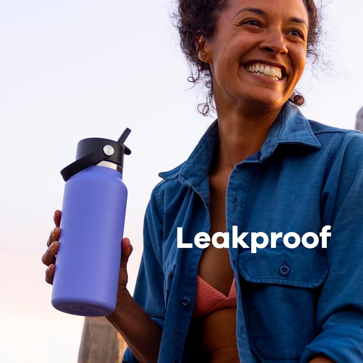 Hydro Flask Botella de agua de boca ancha de acero inoxidable con tapa de popote flexible y aislamiento al vacío de doble pared