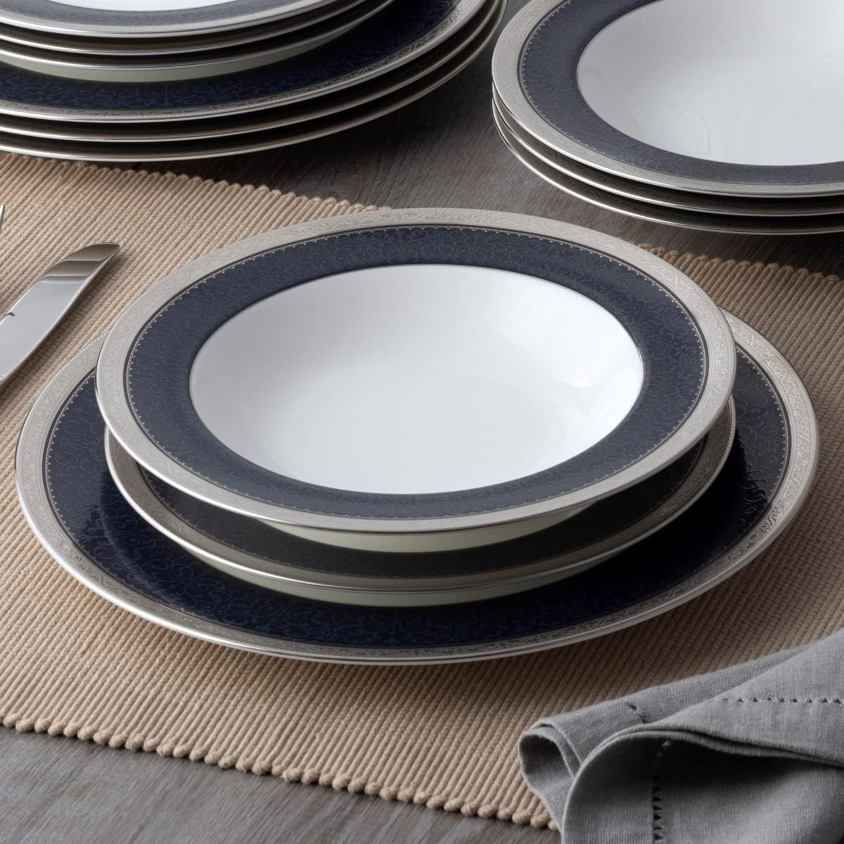 Noritake Odessa Cobalt Platinum – Juego de 12 piezas, color azulblanco