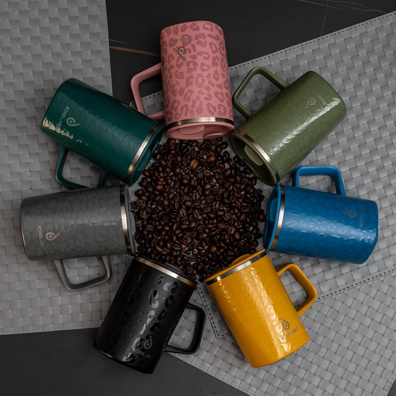 Ideus Taza de café aislada al vacío, reutilizable, de acero inoxidable, de doble pared, de 16 onzas, con asa y tapa deslizante para bebidas