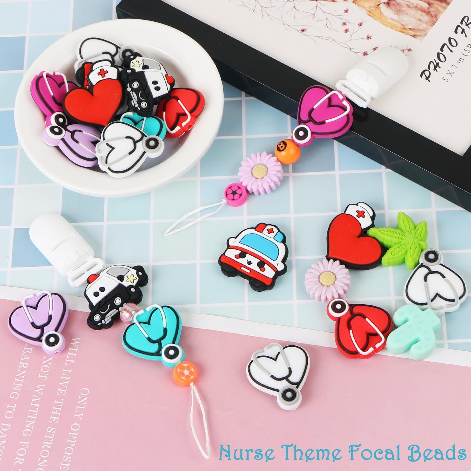 9 cuentas de silicona para estetoscopio de enfermera, cuentas focales de silicona con forma de corazón EVERMARKET para hacer llaveros, cuentas de