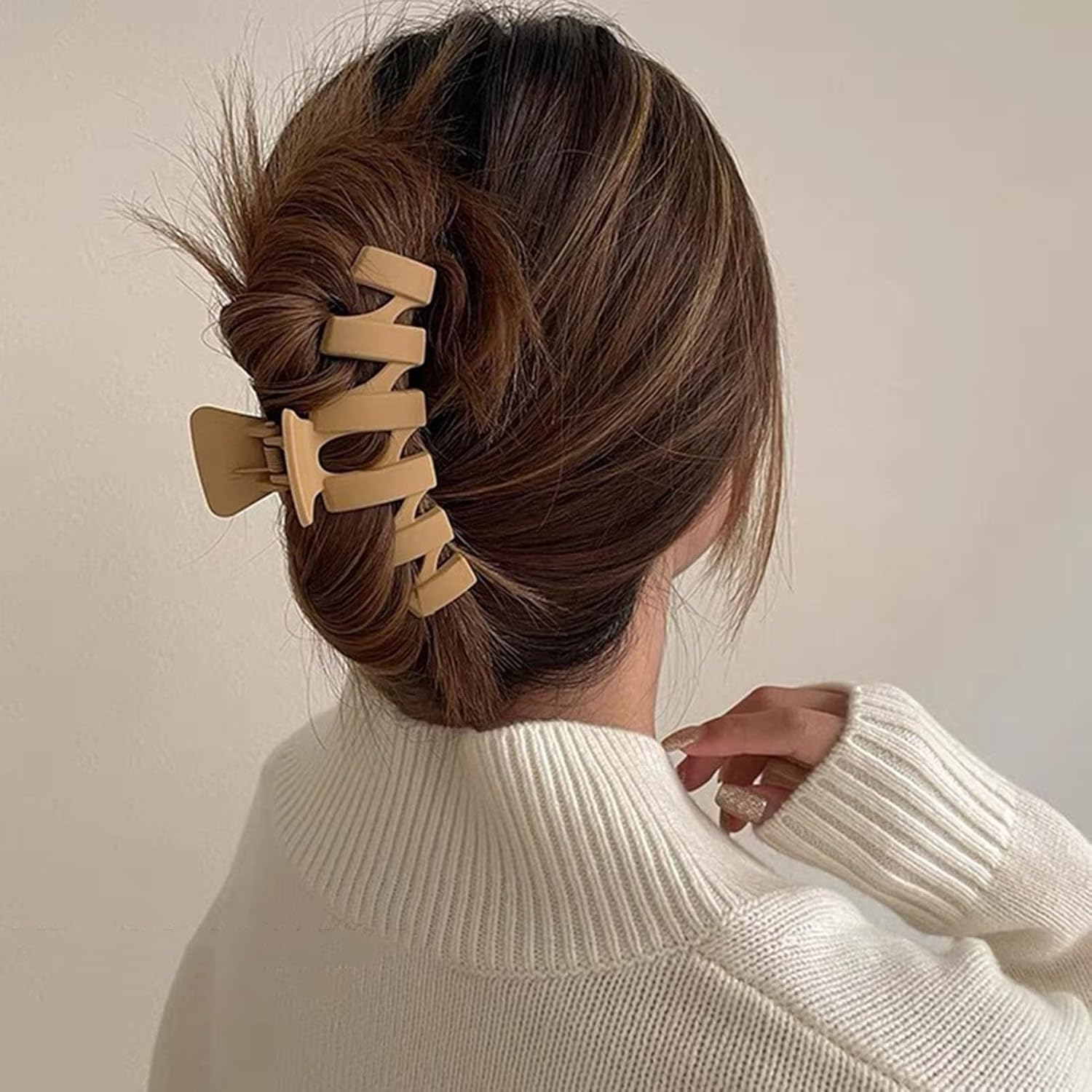 Pinzas para el cabello de 4.3 pulgadas grandes para mujer, cabello rizado y grueso, clips de plátano grandes mate, clips de mandíbula de sujeción
