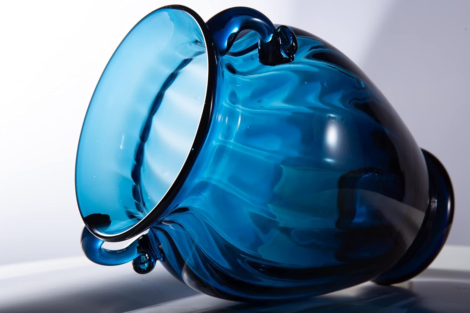 Lujoso florero de cristal azul para centro de mesa, florero de vidrio tintado transparente de alta calidad con asa, arreglo floral creativo de