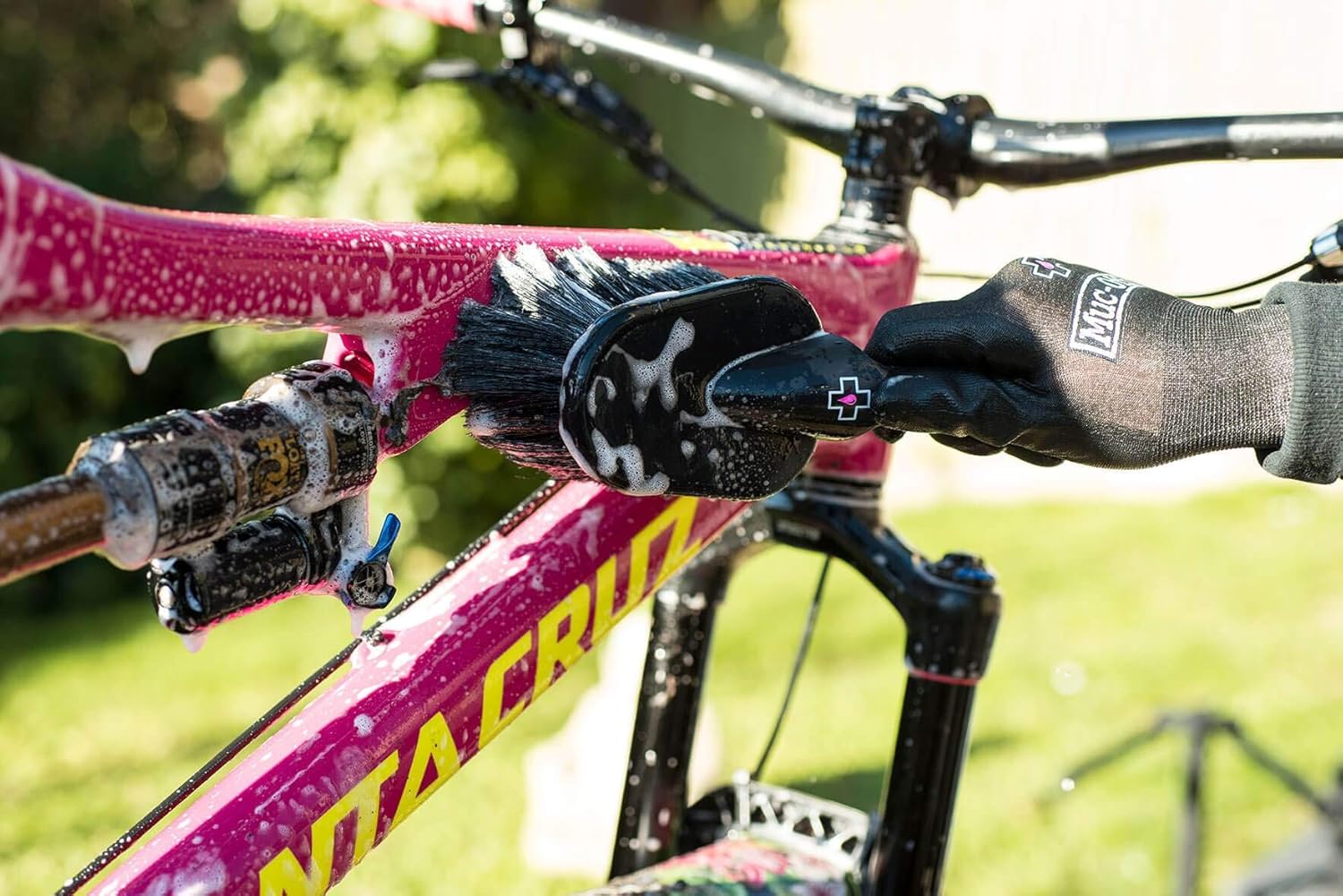 Muc Off – Cepillo de limpieza de bicicleta de lavado suave 370, negro, talla única