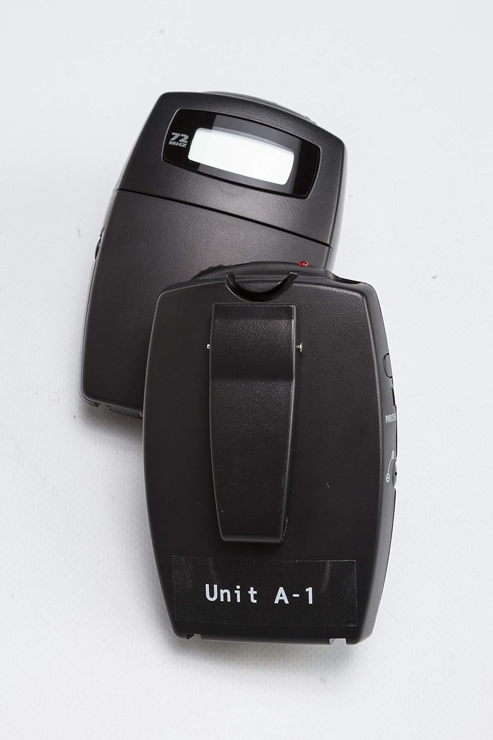 Brady Auténtica etiqueta de poliéster para entornos duros (M21-500-430-WT-CL) para laboratorio, seguimiento de activos y datacom, blanco sobre