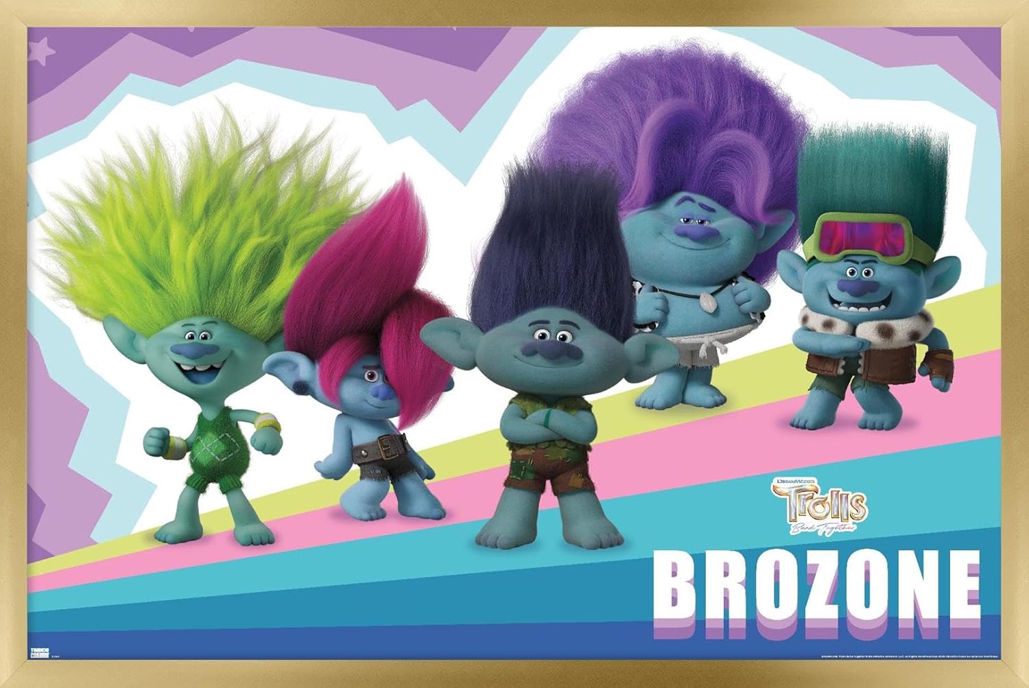 Trends International Trolls Band Together – Póster de pared de brozone, 22.37 x 34.00 pulgadas, versión enmarcada en oro