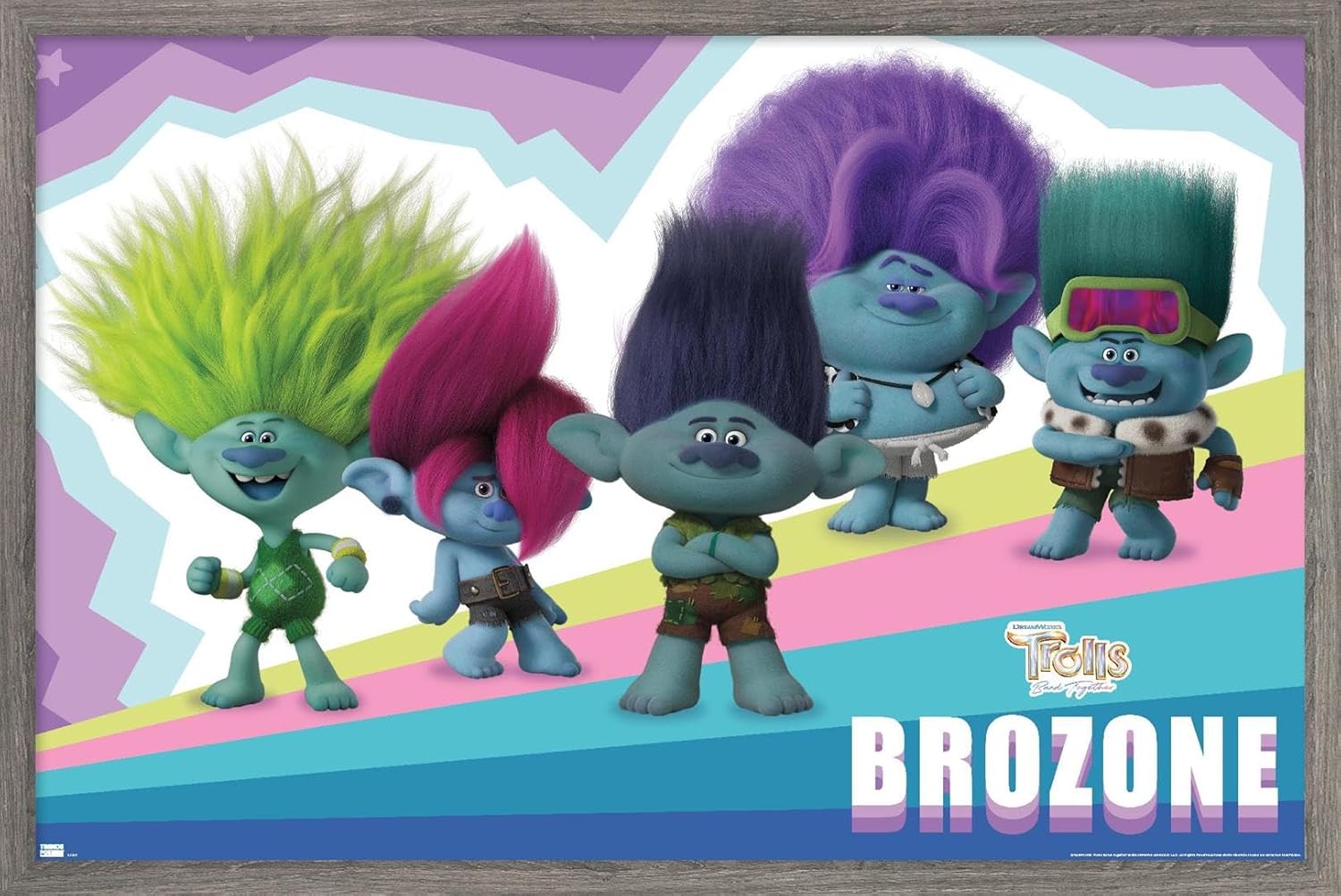 Trends International Trolls Band Together – Póster de pared de brozone, 14.72 x 22.37 pulgadas, versión enmarcada de madera de granero