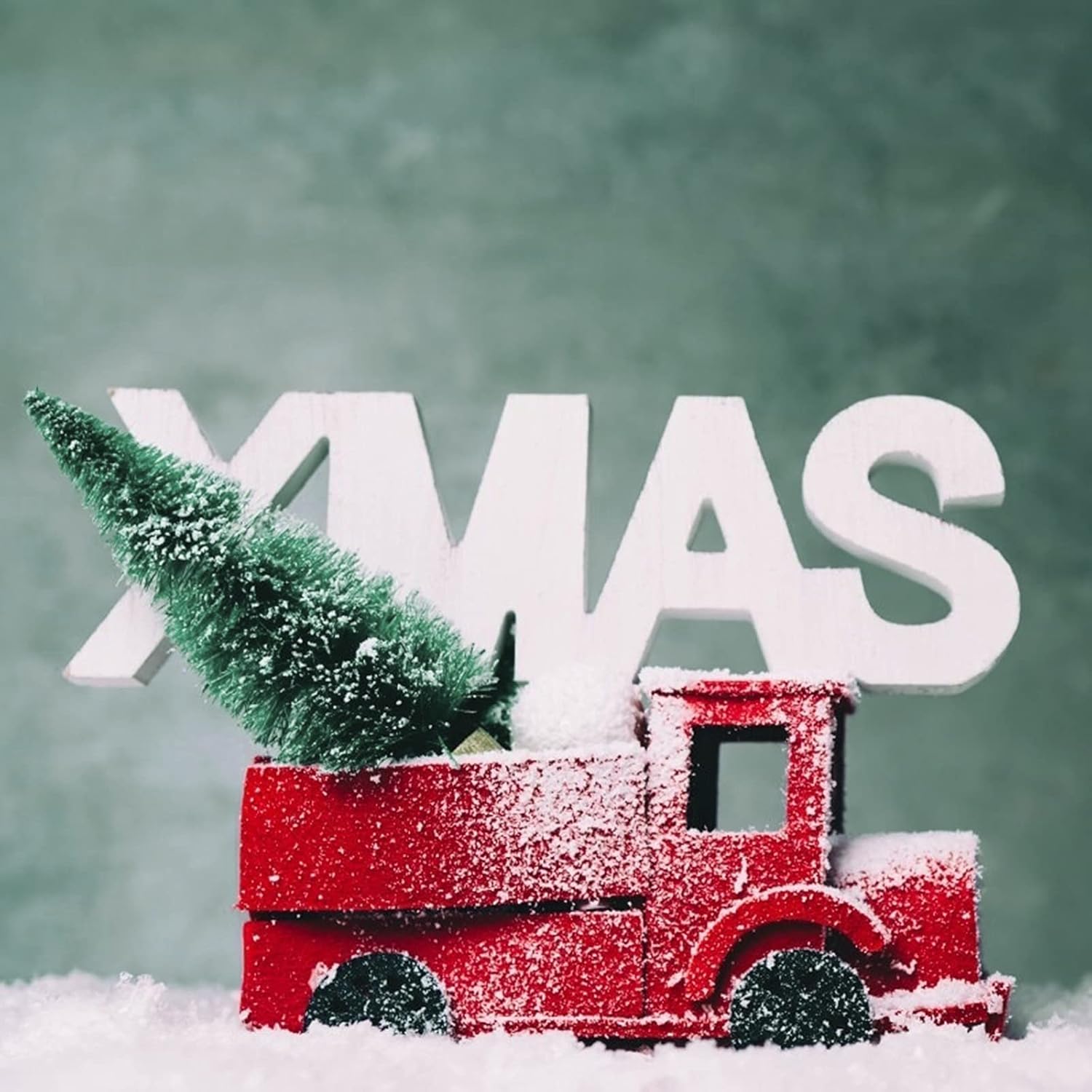12 piezas de mini árboles artificiales de nieve de sisal de Navidad de pino en miniatura con base de madera, botella, cepillo, árboles de Navidad