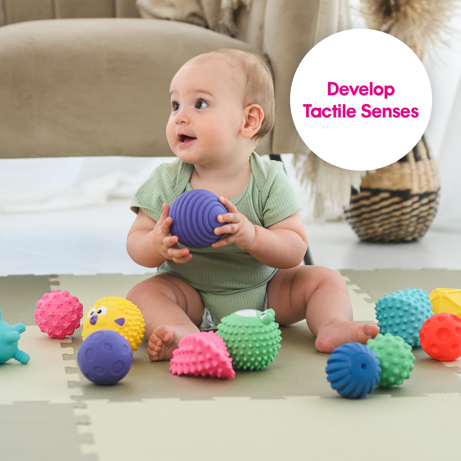 Edushape Mini bolas sensoriales para bebé, paquete de 12 bolas de bebé de color sólido que ayudan a mejorar las habilidades motoras gruesas para