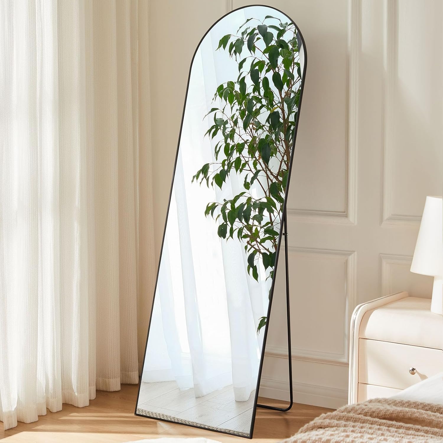 Sweetcrispy Espejo arqueado de longitud completa de 59 x 16 pulgadas, espejo de pie para colgar o inclinarse, espejo de pared de arco con soporte,