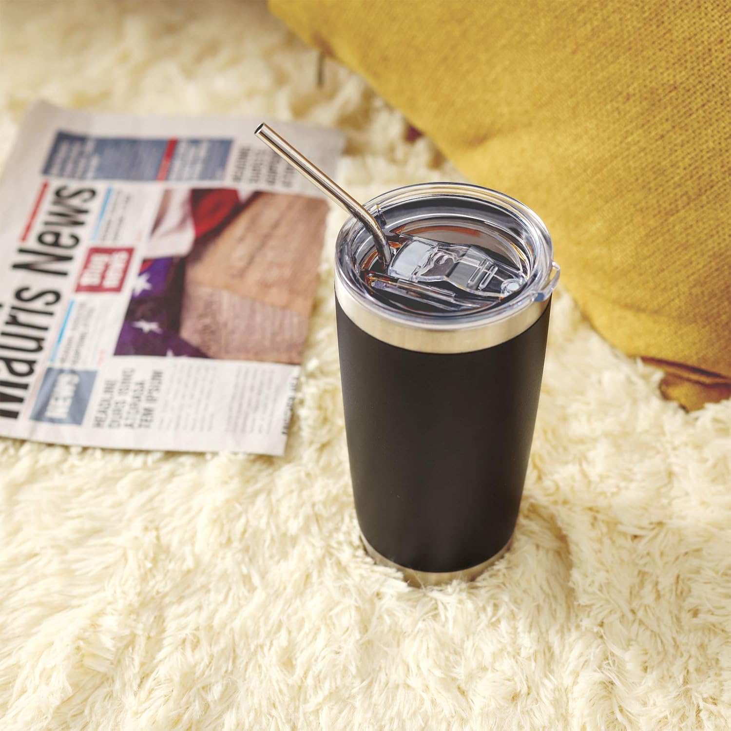 COMOOO Vaso de 20 onzas con popote de acero inoxidable aislado para café, taza de café de viaje de doble pared con tapa deslizante a prueba de