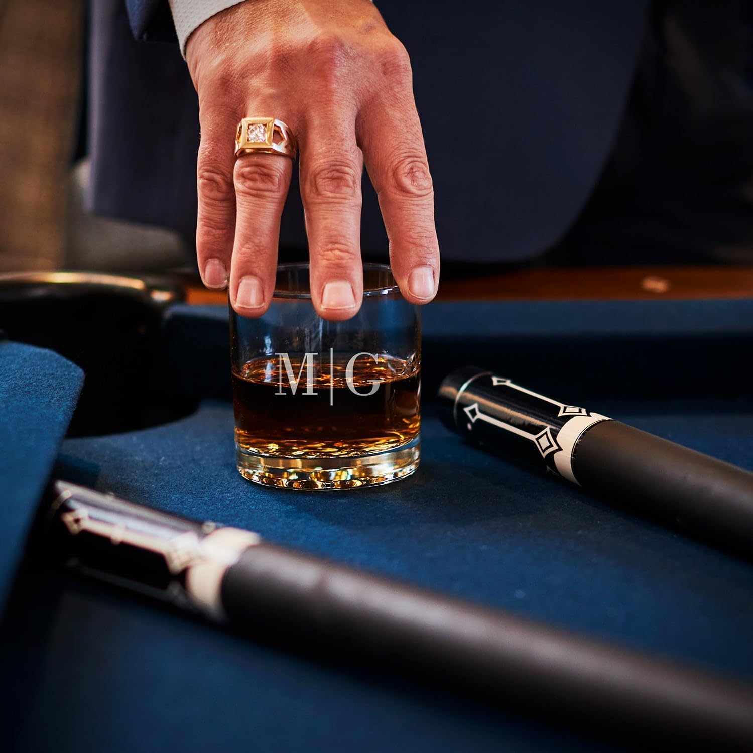 Juego de vasos de whisky Buckman personalizados y decantador de whisky El Matador Bull (regalo personalizado)