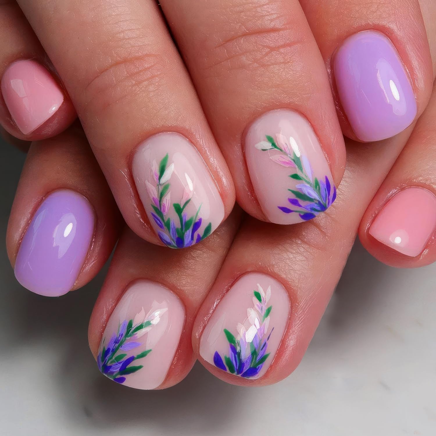 Uñas postizas cortas cuadradas a presión, elegantes puntas de uñas postizas moradas con diseños de hojas, uñas acrílicas, cobertura completa,