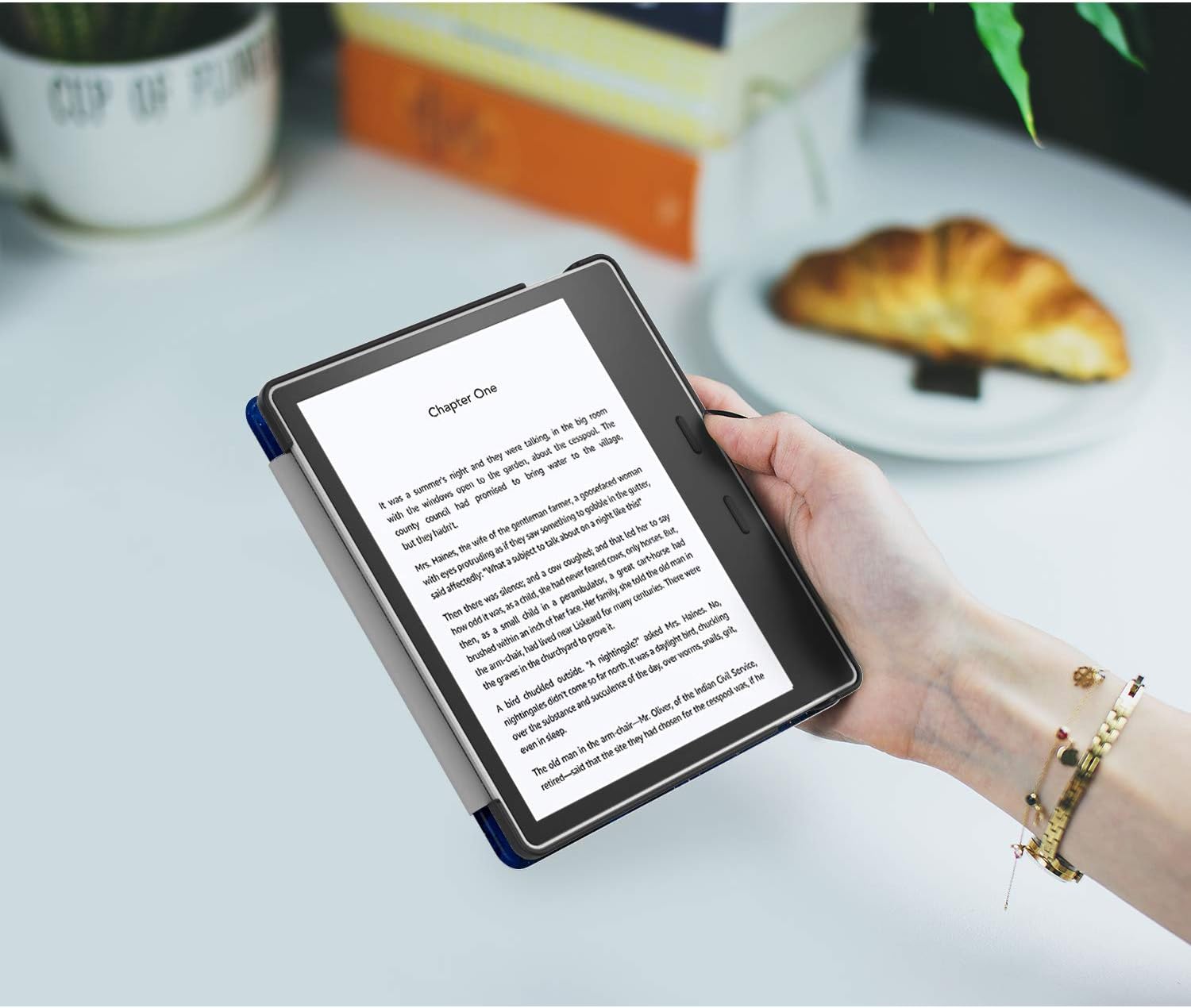 MoKo Funda compatible con Kindle Oasis de 7″ (solo 9 y 10 generación, versiones 2017 y 2019), carcasa ultraligera de alta calidad con encendido y