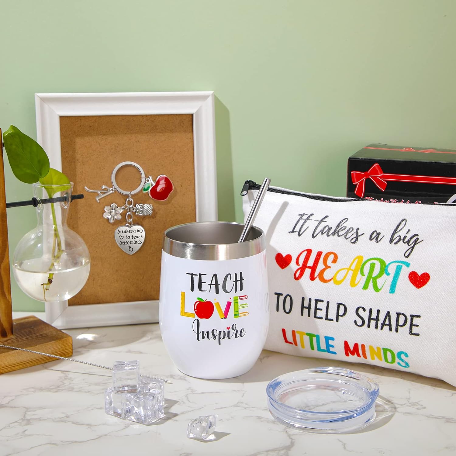 Vaso de vino de 3 piezas de 12 onzas con texto en inglés “Teach Love Inspire – It Takes a Big Heart To Help Shape Little Minds – Bolsa de cosméticos