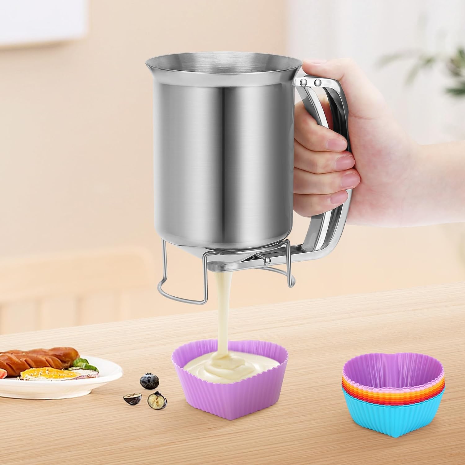 Houzemann Dispensador de masa de acero inoxidable 2 en 1 de 27.1 fl oz con mango para apretar, vertedor de panqueques irrompible, herramienta de