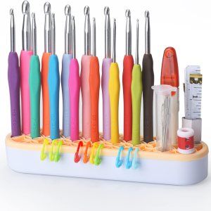 YOJOB Juego de ganchos de ganchillo de 14 tamaños de 0.097 a 0.394 pulgadas, ganchos ergonómicos de ganchillo con suministros de ganchillo y YOJOB Juego de ganchos de ganchillo de 14 tamaños de 0.097 a 0.394 pulgadas, ganchos ergonómicos de ganchillo con suministros de ganchillo y