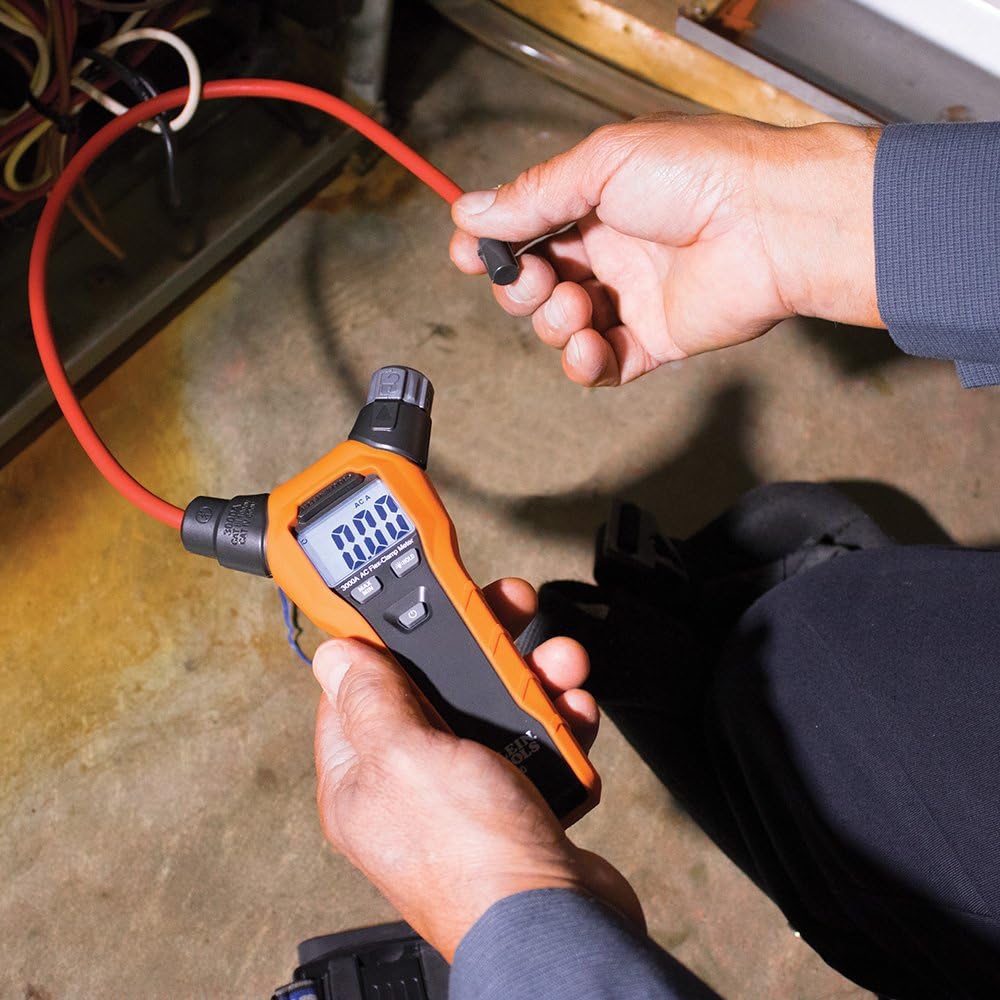 Klein Tools Multímetro ET600, probador de aislamiento de megohmímetro y medidor de abrazadera CL150, probador eléctrico de CA