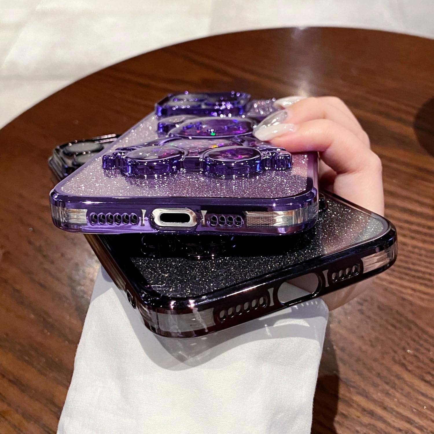MANLENO Funda galvanizada con diseño de oso 3D para iPhone 15 Pro Max para mujer, funda protectora de cuerpo completo con purpurina flotante y
