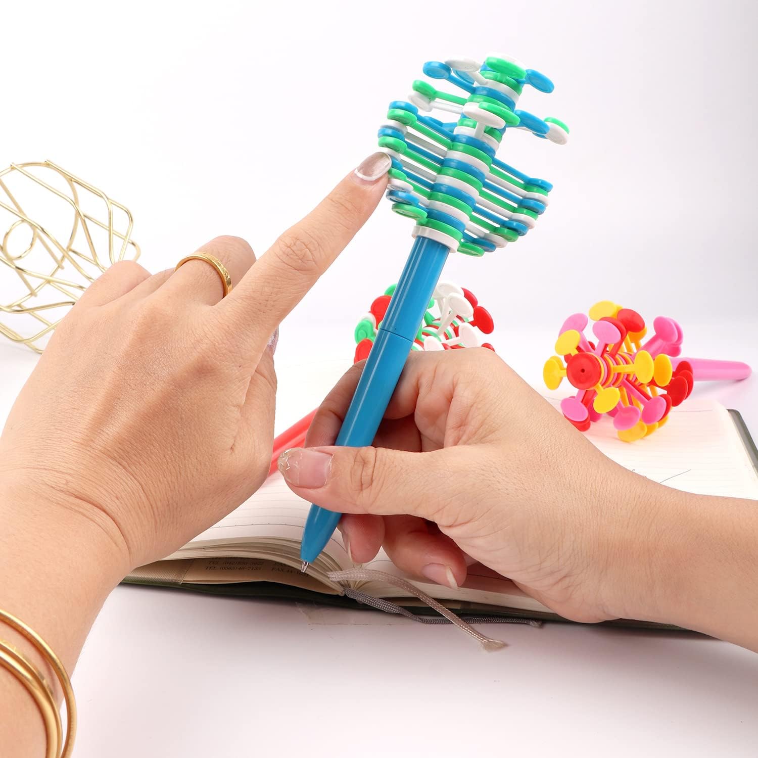 5 bolígrafos para ansiedad, bolígrafo de descompresión, bolígrafo de escritura multifunción, bolígrafo multicolor para juguetes de escritorio de
