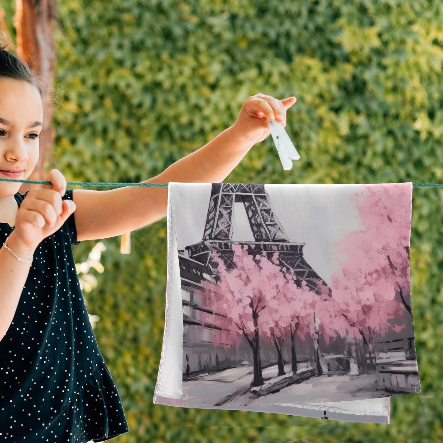 Kigai Pink Paris Tower – Juego de 2 toallas de mano suaves y absorbentes, toallas decorativas para baño, spa, gimnasio, 28 x 14 pulgadas