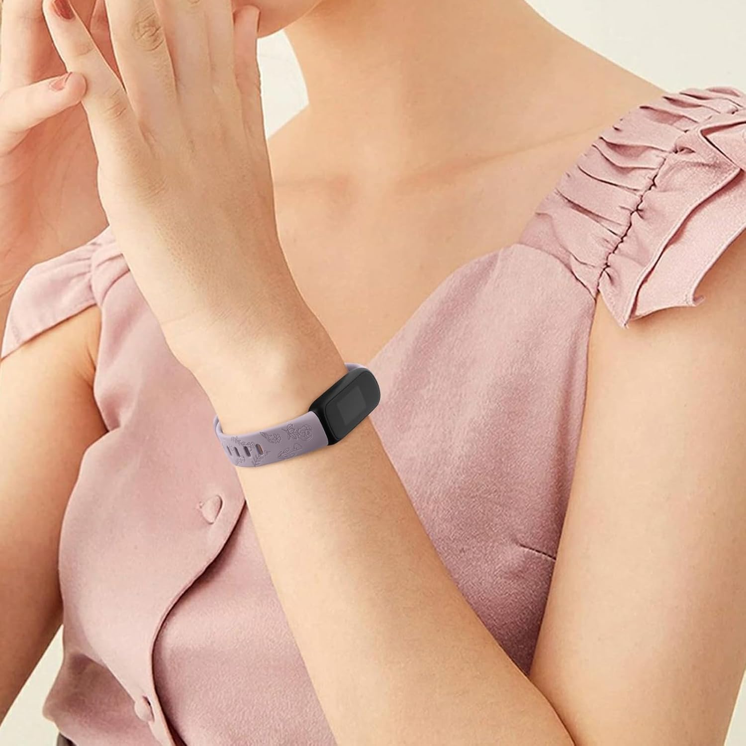 Amzpas Correa grabada para Fitbit Luxe para mujer, diseño floral, de silicona, impermeable, correa de repuesto compatible con Fitbit Luxe Fitness