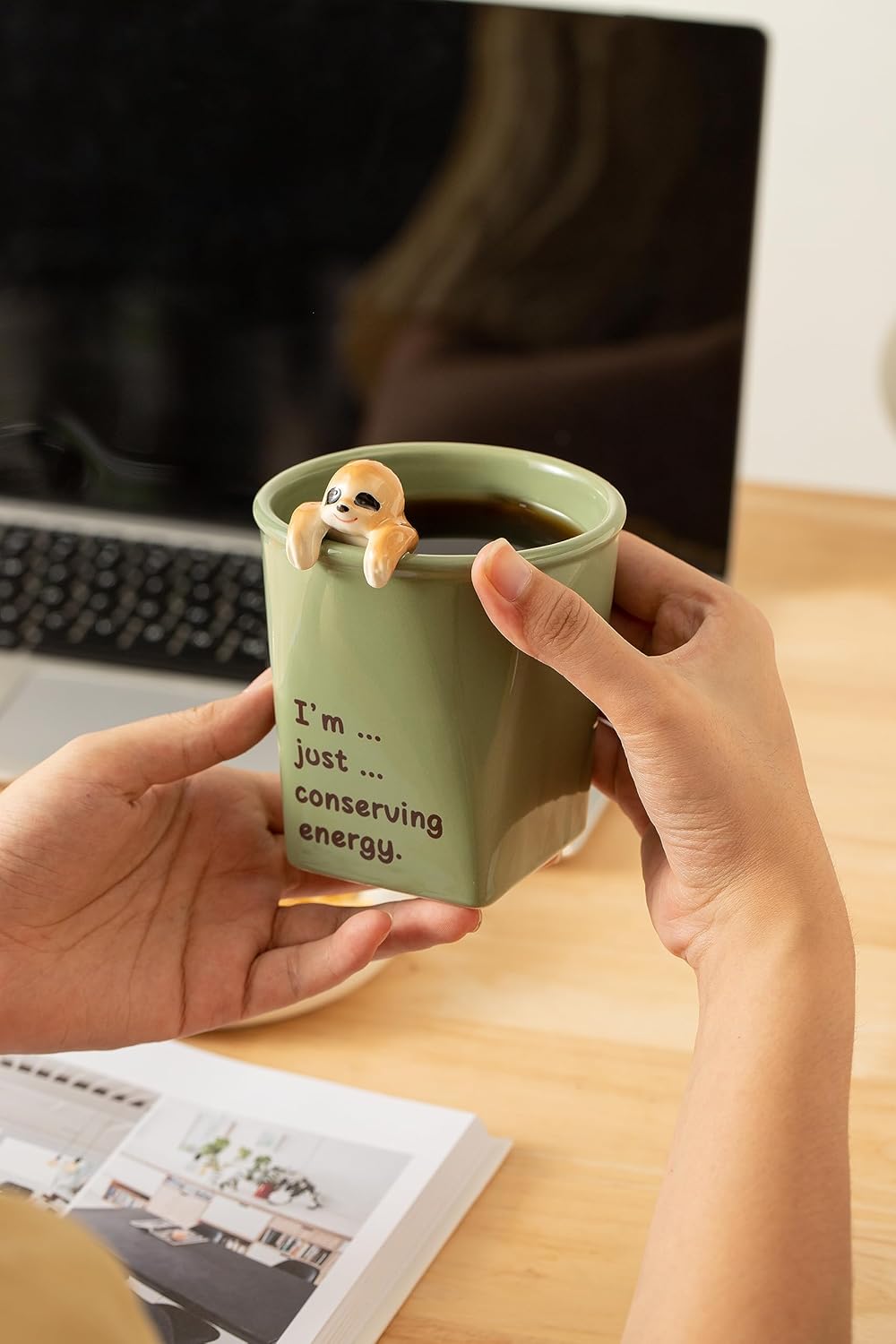 DIHOclub Taza de cerámica divertida en 3D de perezoso para mujeres y hombres, regalo para mejores amigos y compañeros de trabajo (verde claro)