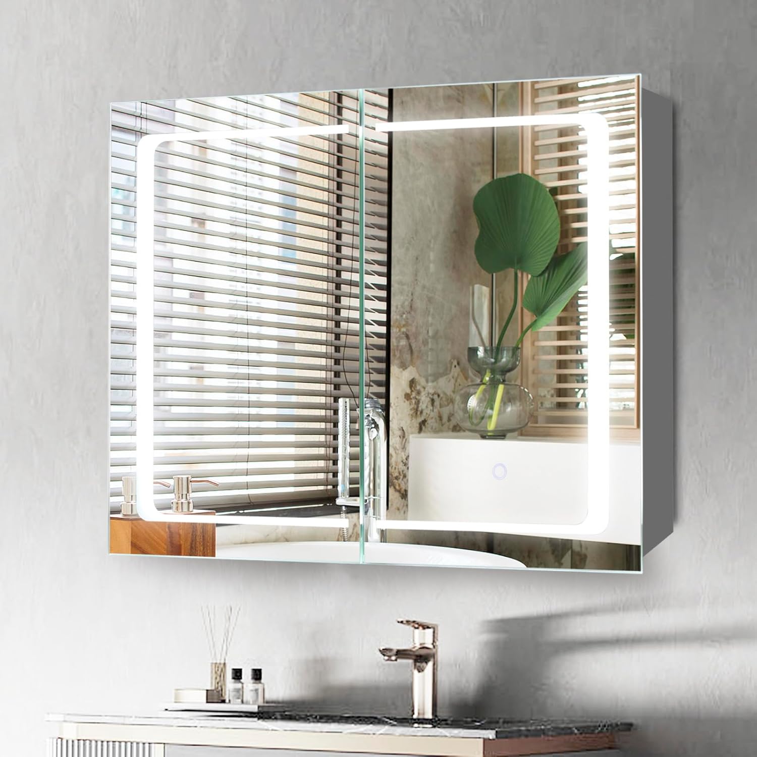 Movo Botiquín iluminado con espejo para baño, 24 x 32 pulgadas de montaje en superficie con espejo y luz LED, gabinete de baño con puertas dobles