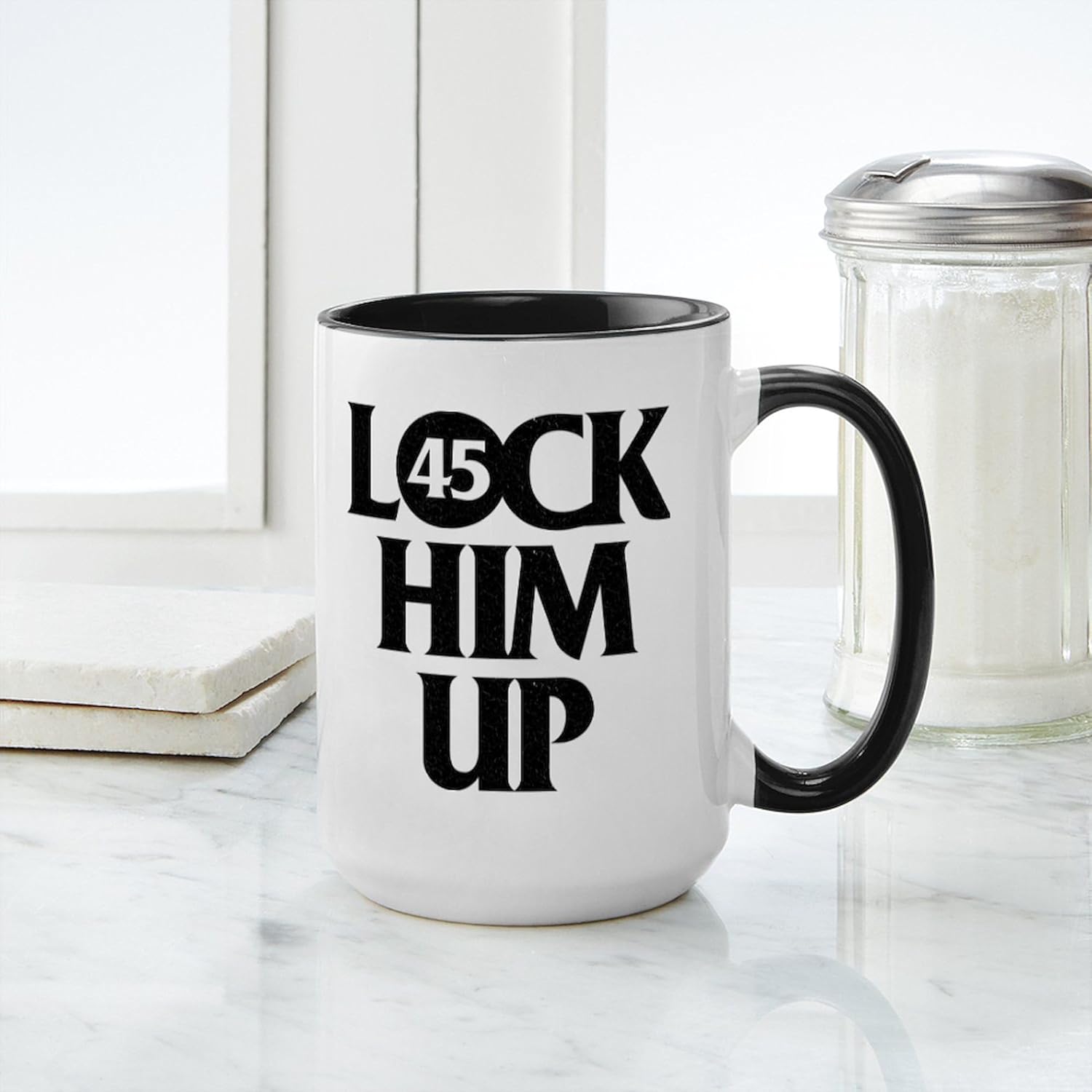 CafePress Lock Him Up – Taza de café de cerámica de 15 oz (15.0 fl oz)