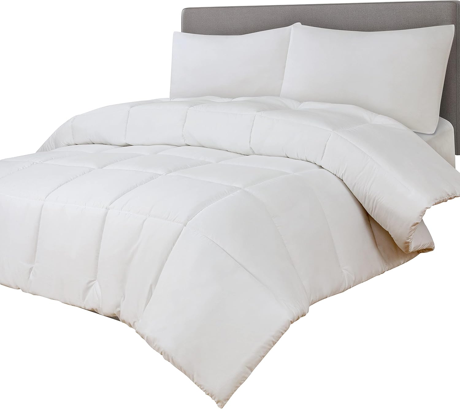 Edredón blanco 100% microfibra cepillada suave acolchado para todas las estaciones, relleno de edredón reversible con pestañas en las esquinas,