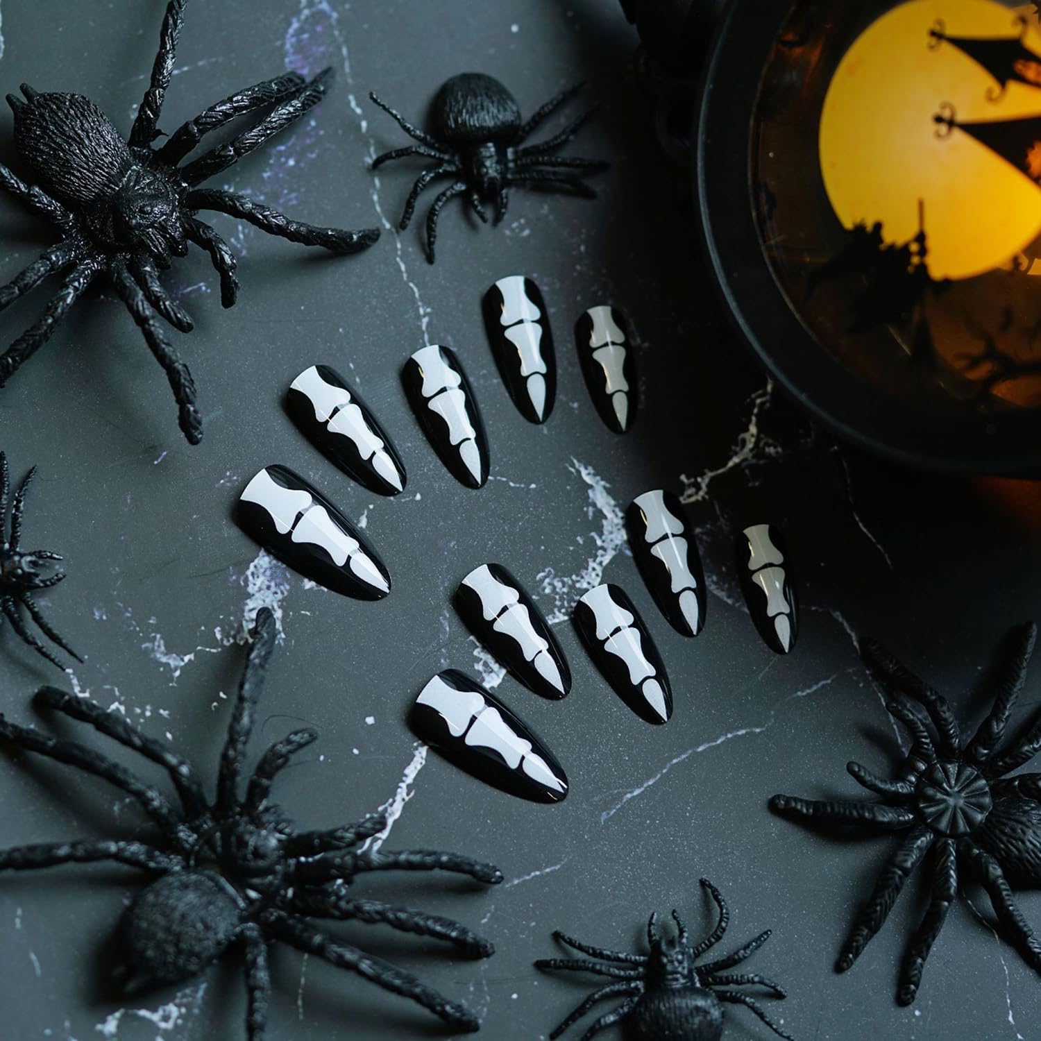 Uñas postizas negras a presión con diseños de Halloween, uñas postizas largas de almendra, uñas acrílicas góticas, uñas postizas de hueso gótico de