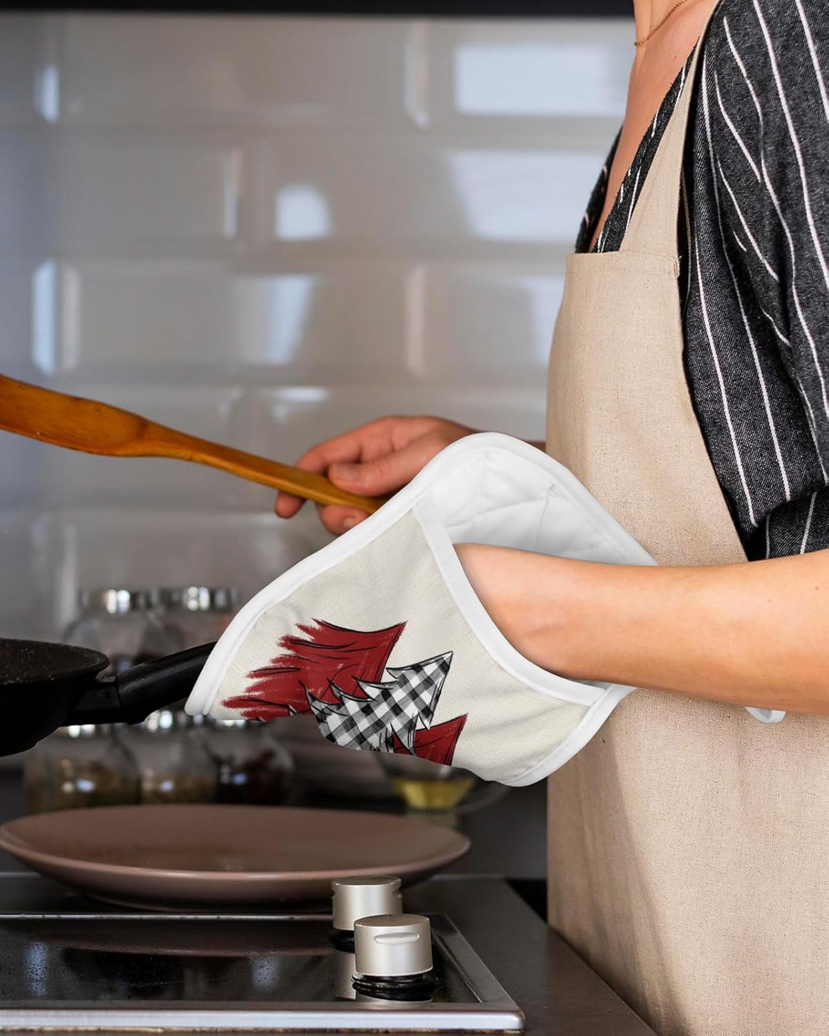 Xmas Tree Checkered 2Pcs Pot Holders for Kitchen,Non Slip & Heat Insulation Terry Cloth Potholder Set with Pocket,Thick Hot Pad Oven Mitts Trivet