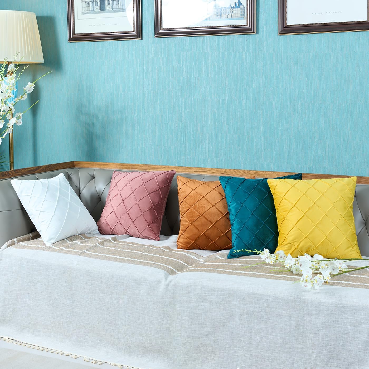 Sioloc Juego de 2 fundas de almohada decorativas de terciopelo, fundas de cojín cuadradas y suaves para el hogar, sofá o cama, 18 x 18 pulgadas,