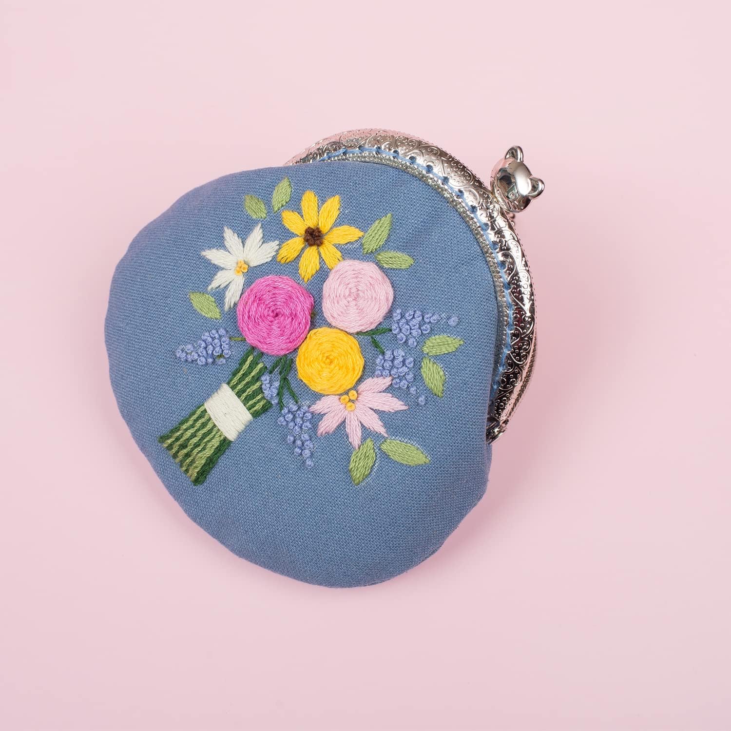 Maydear Kits de monedero bordado para principiantes, embrague bordado hecho a mano con todos los suministros, aros de bordado de bambú,