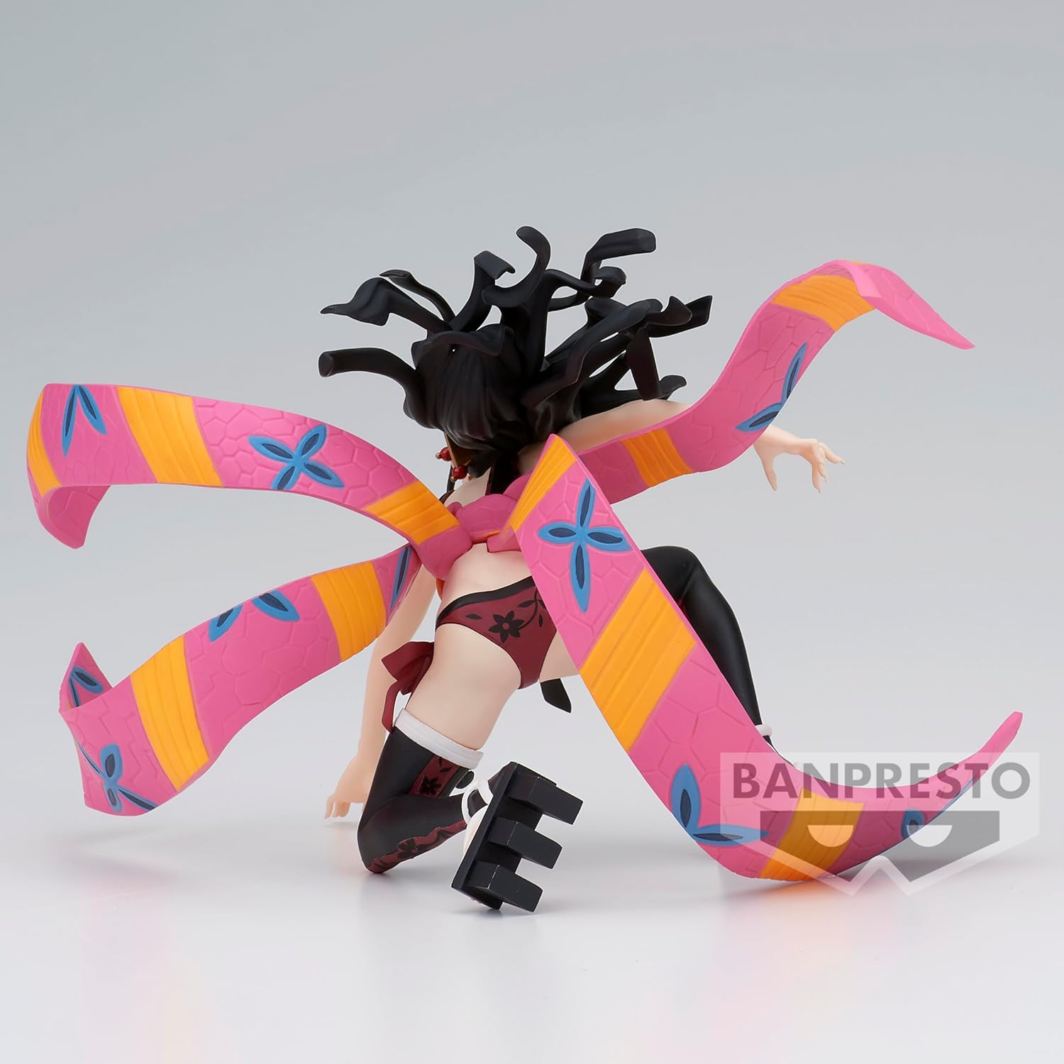 Banpresto – Demon Slayer Kimetsu no Yaiba – Daki (ver A), Figura de estrellas vibratorias Bandai Spirits