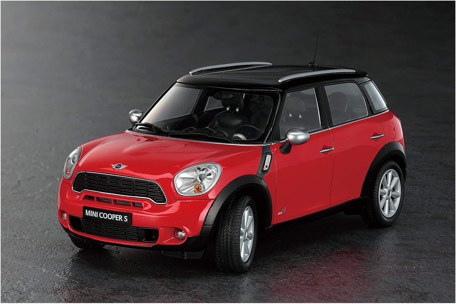 Hasegawa HMCD21 – Kit de modelo modelo de BMW Mini Cooper Countryman a escala 124