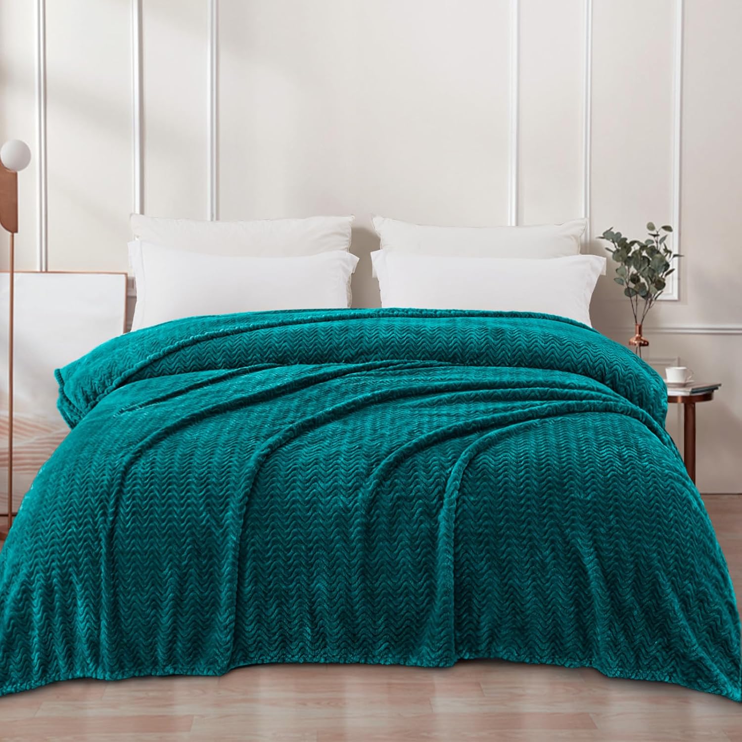 Exclusiva Mezcla – Manta de franela grande de 50 x 70 in, tejido jacquard con diseño de ondas, suave, ligera y decorativa