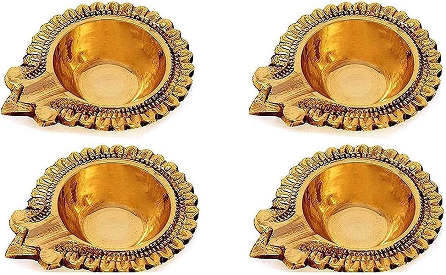 SATVIK 4 piezas Lakshmi Deepak para decoración de Diwali. Lámpara de aceite hecha a mano dorada grabada de metal de latón virgen Vilakku para Puja