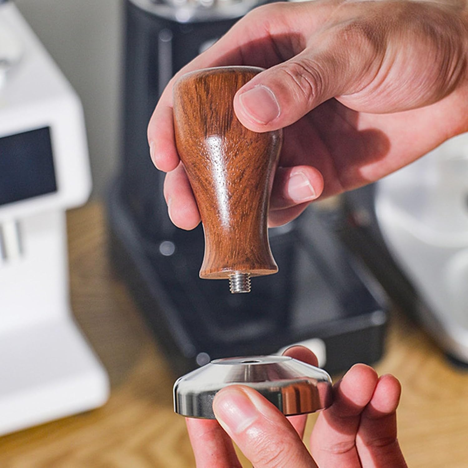 Paquete de 2 manipuladores de café, prensa de acero inoxidable de 2.008 in2.283 in con mango de madera, prensa de polvo, compresor de café molido
