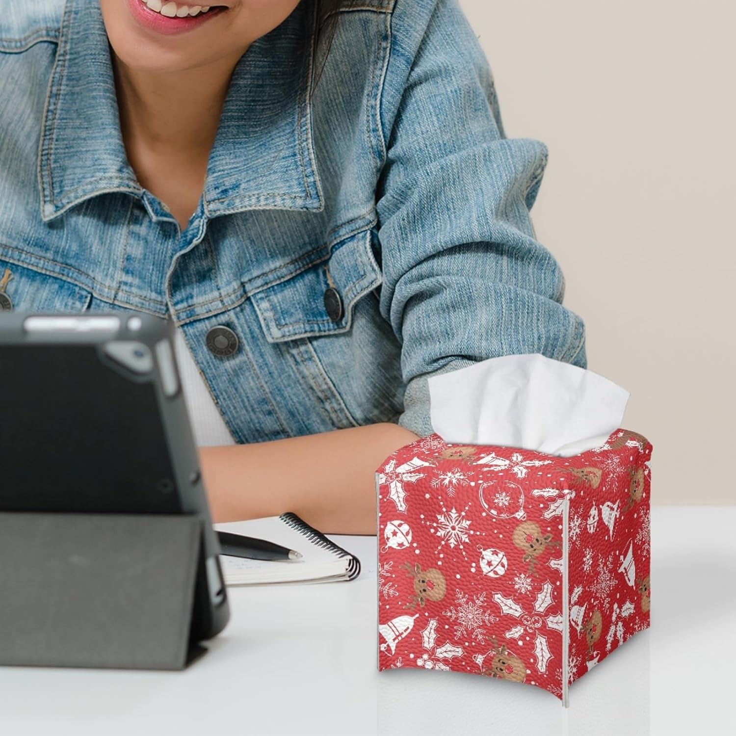 Funda para caja de pañuelos de Navidad, color rojo cuadrado para cocina, caja de pañuelos de alce de Navidad, cubierta para escritorio de oficina de