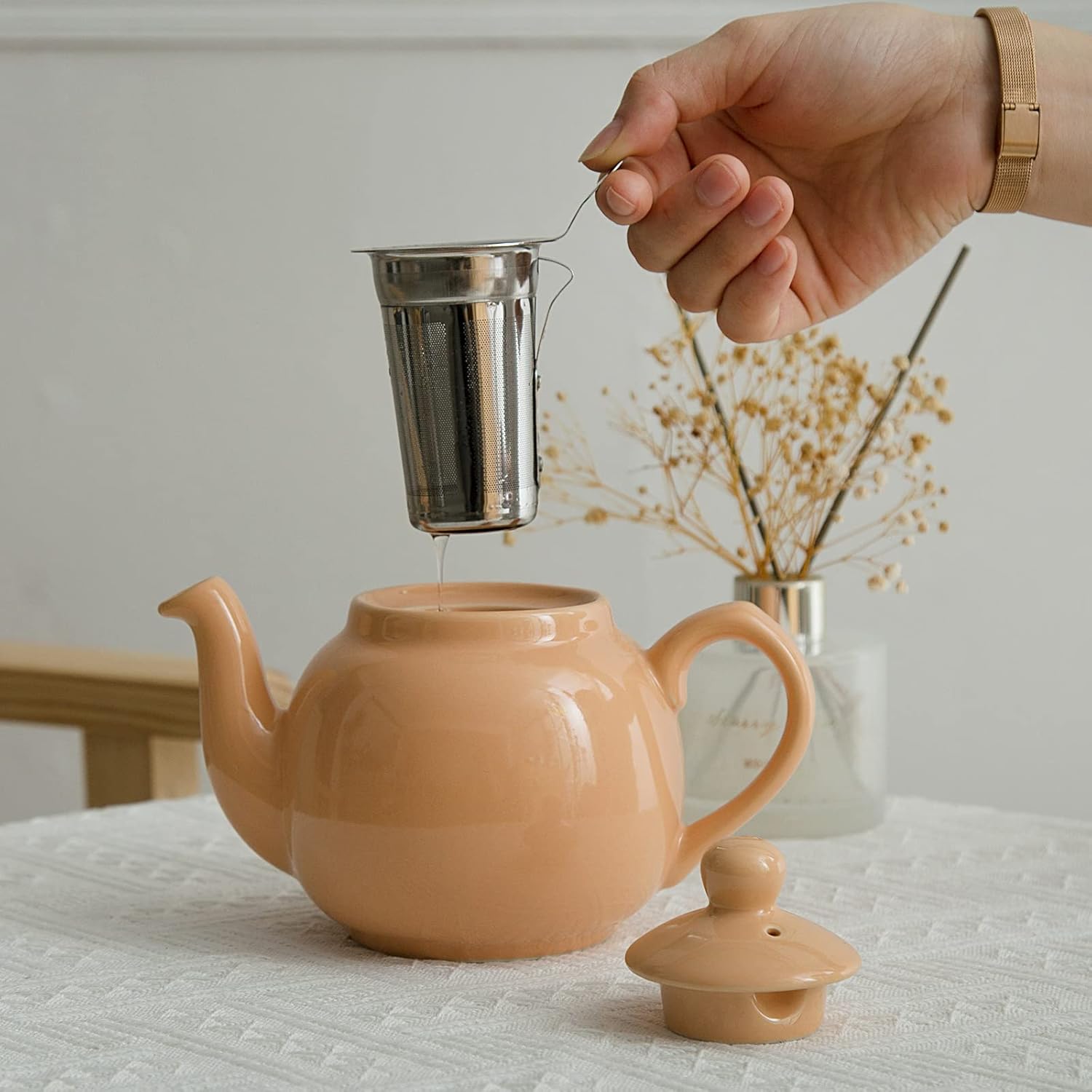Tetera Farmhouse con infusor, cerámica, albaricoque, 2 tazas (20.3 fl oz)